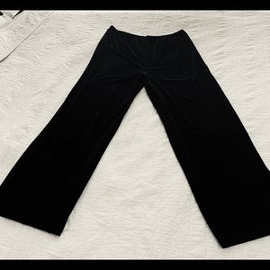 Comfy, black velvet stretch waistband pants.  Sz L